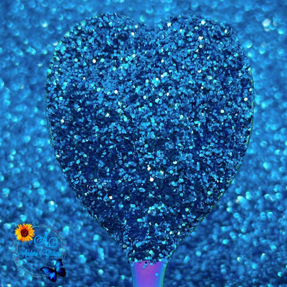 Sea Goes Blue